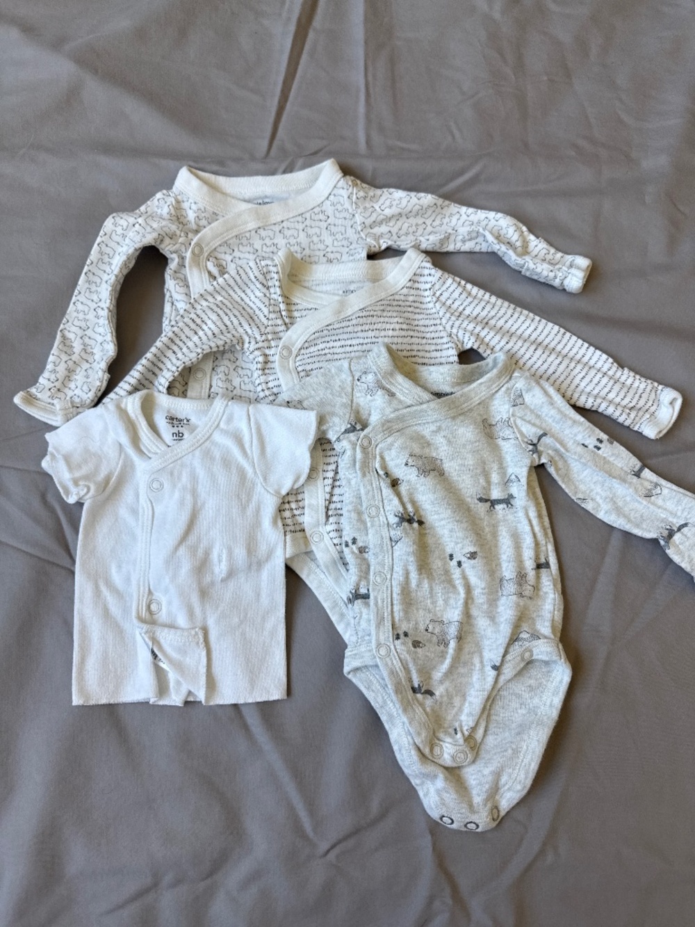 Carter’s Newborn Side Snap Bundle | Long-sleeve Bodysuits and Tee